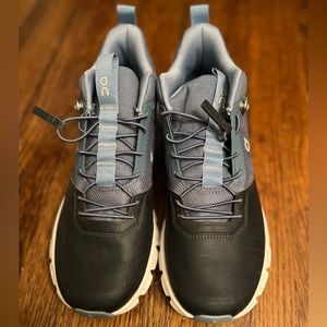 On Cloud Hi Waterproof - W’s Navy 7.5